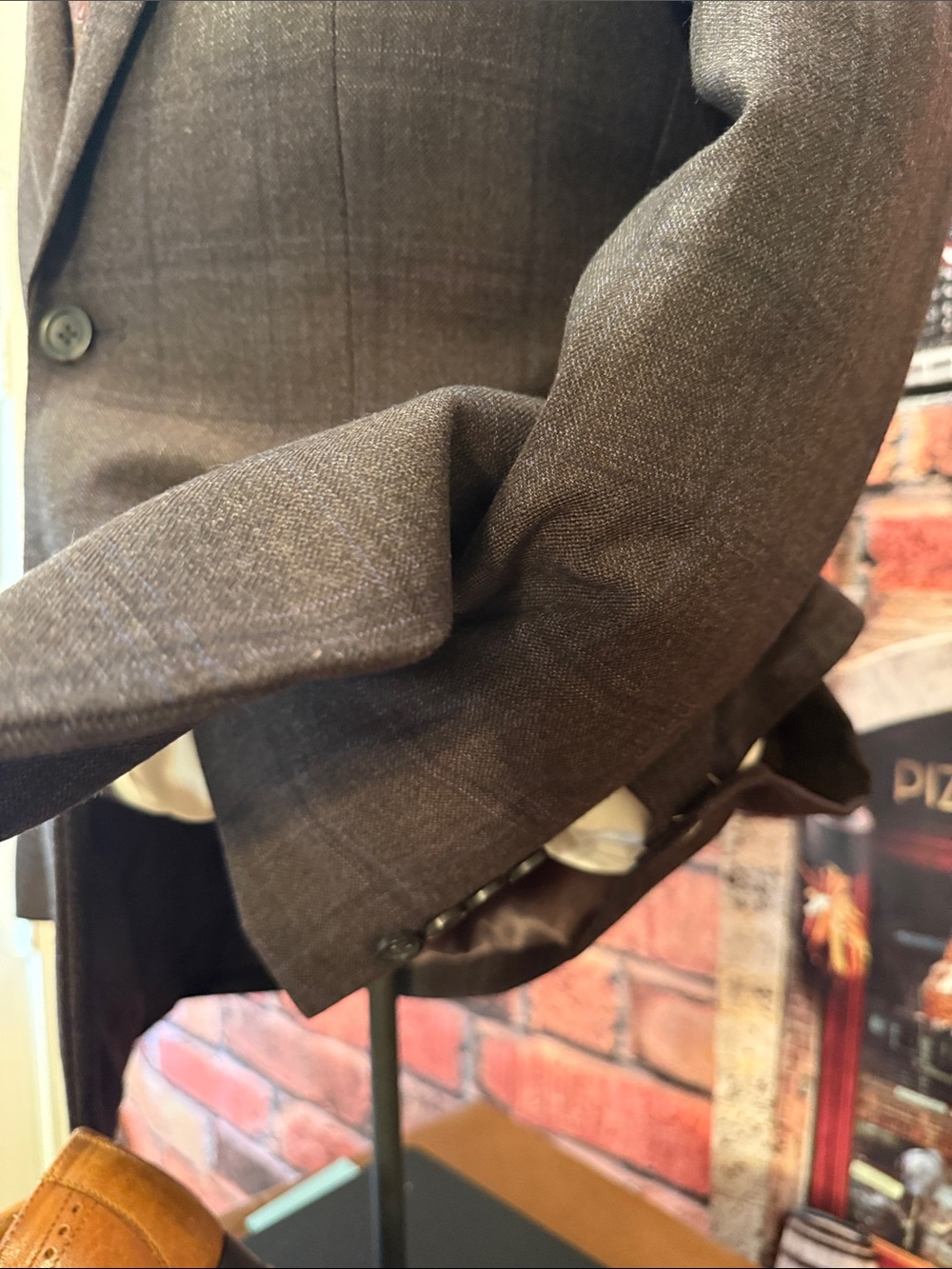 Pronto Uomo Sport Coat - Picture 9 of 17